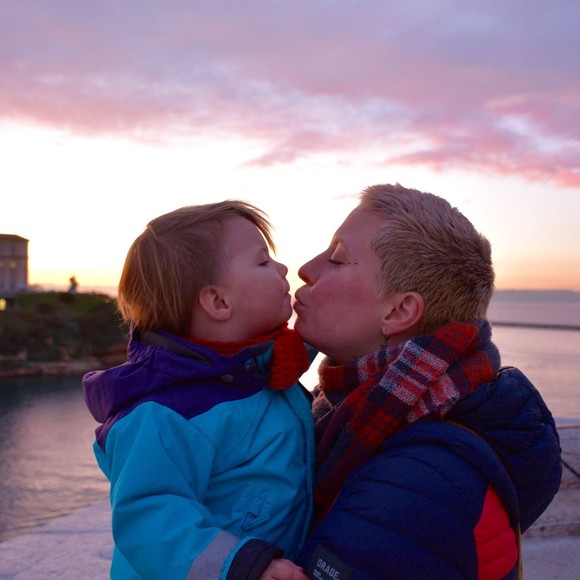 Meet your Posher, Gen - Picture 1 of 1